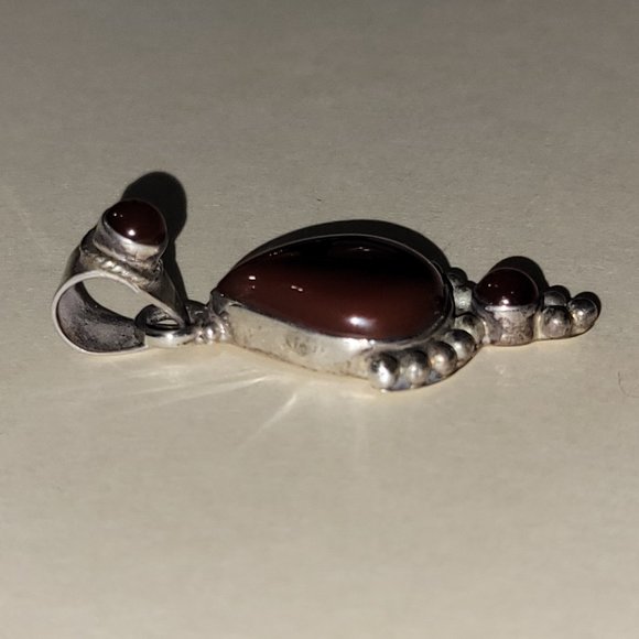 Sterling Silver Southwest American Style Pendant with Sard and Carnelian Cabocho - Picture 6 of 6